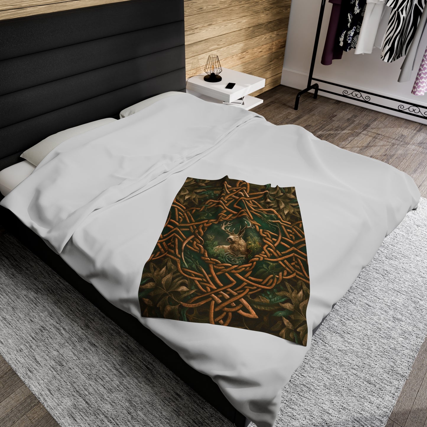 Celtic Forest Deer Velveteen Plush Blanket - Cozy Nature-Inspired Throw for Home Decor
