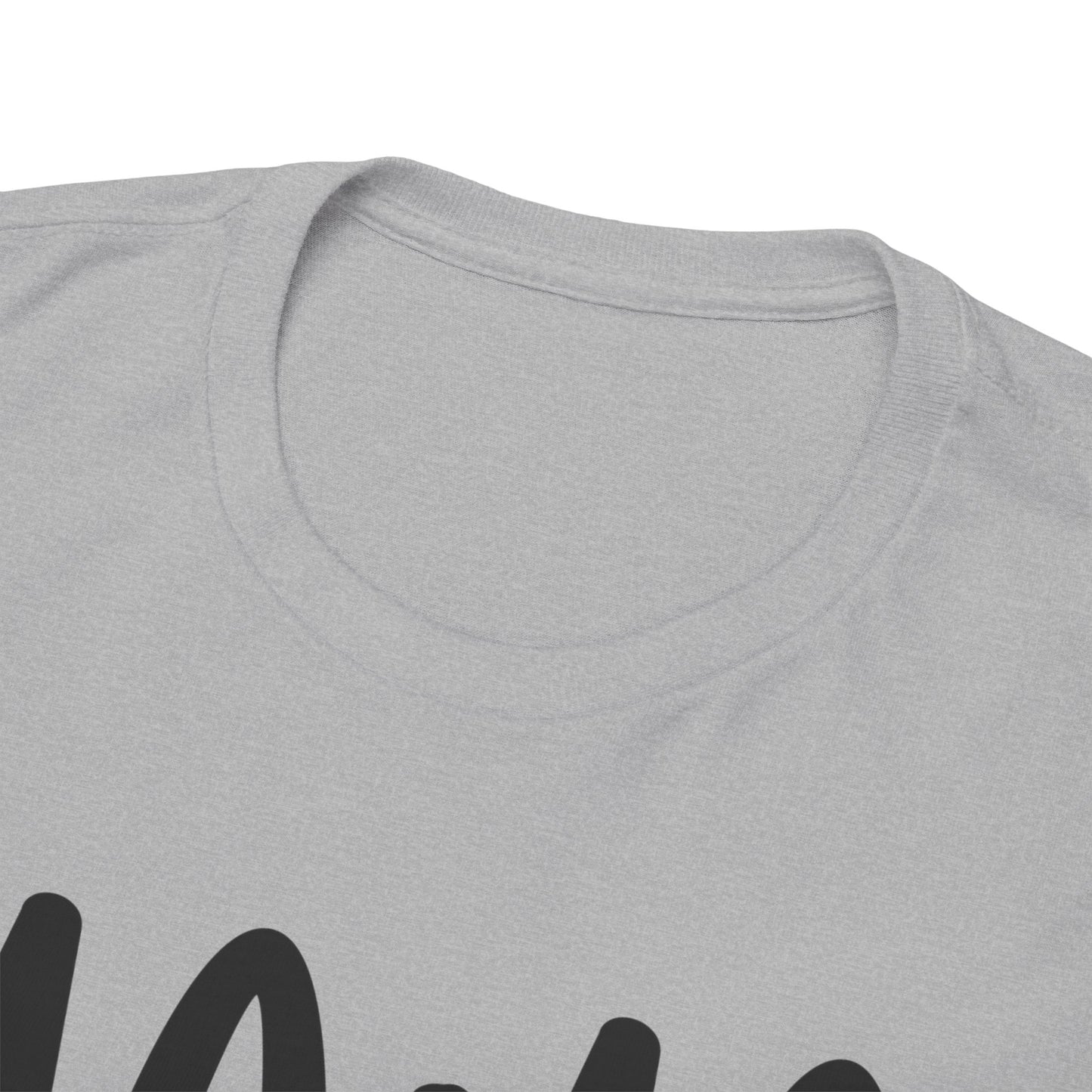 Momma In The Making Unisex Heavy Cotton Tee