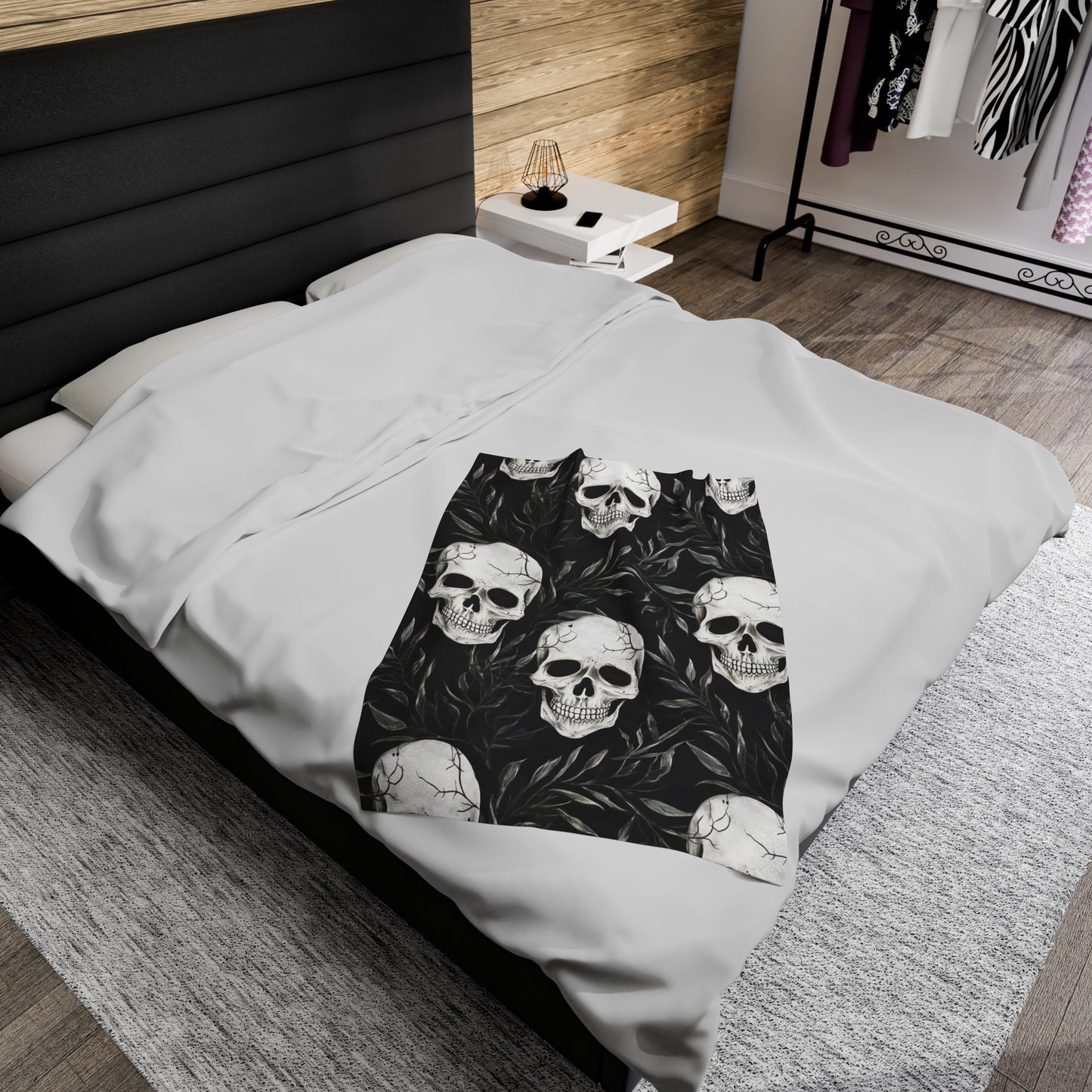 Skull Halloween Velveteen Plush Blanket, Ultra-Soft, Customizable, and Cozy for Home or Gifts