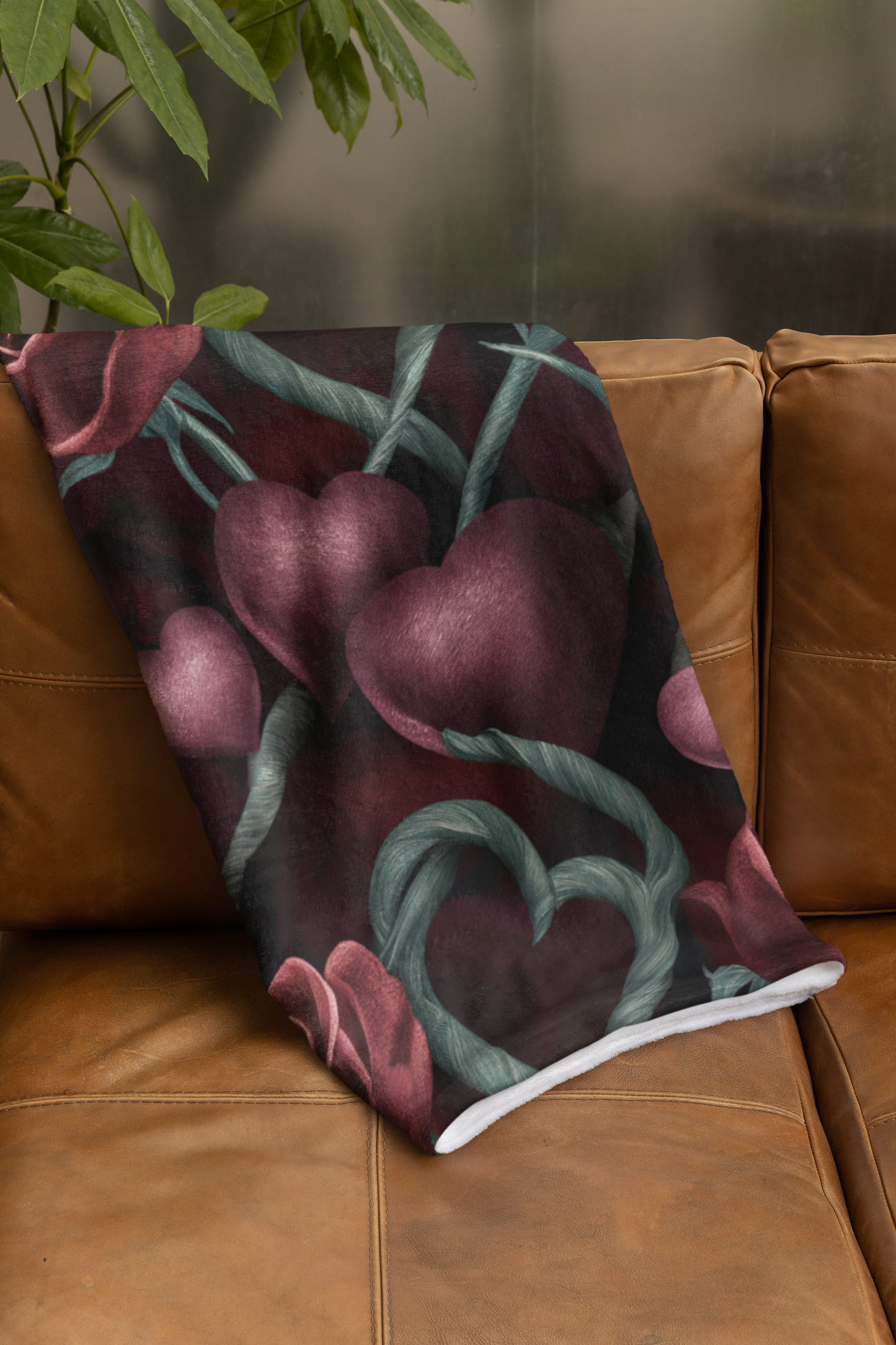 Hearts and Roses Velveteen Plush Blanket
