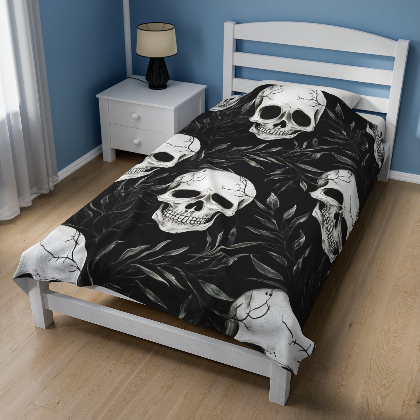 Skull Halloween Velveteen Plush Blanket, Ultra-Soft, Customizable, and Cozy for Home or Gifts