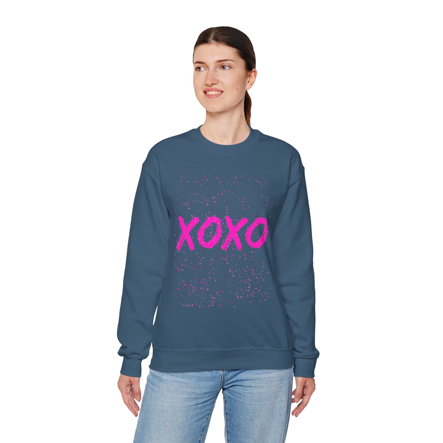 XOXO Glitter Unisex Heavy Blend™ Crewneck Sweatshirt